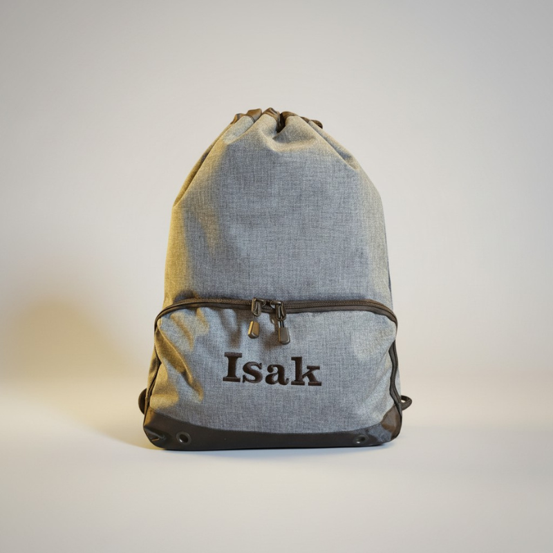 Gymbag med brodert navn